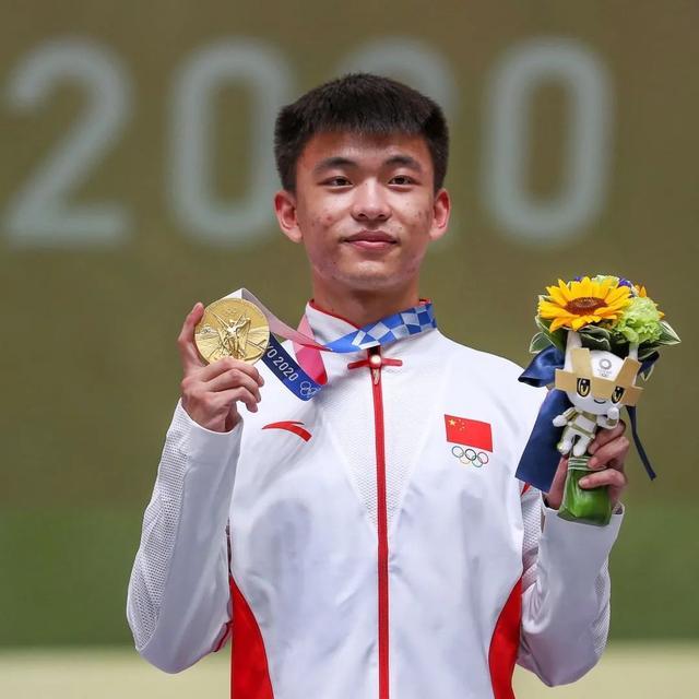乐动体育全站-亚洲俱乐部赛事势头迅猛，拼搏展现实力的简单介绍