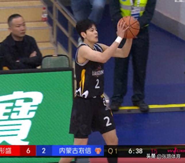 格勒诺布尔在客场比赛中分获一胜一负