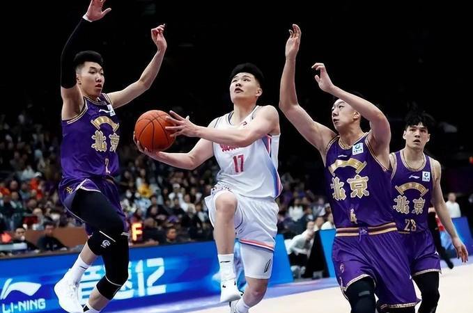 乐动体育官方-关于精彩对决！两队实力不相上下的信息